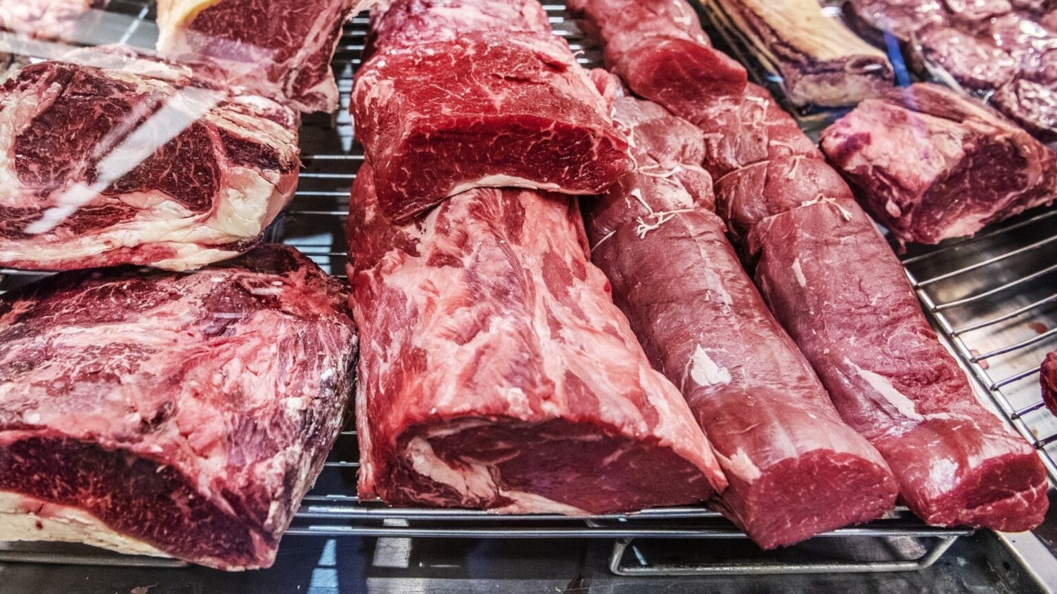 新しい栄養評議会：週に最大350グラムの赤身の肉