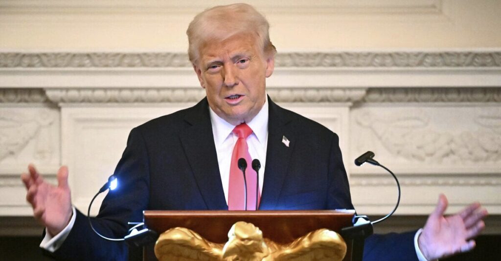 保守的なグループは、トランプの関税を違法に議会の権限を奪うと主張する