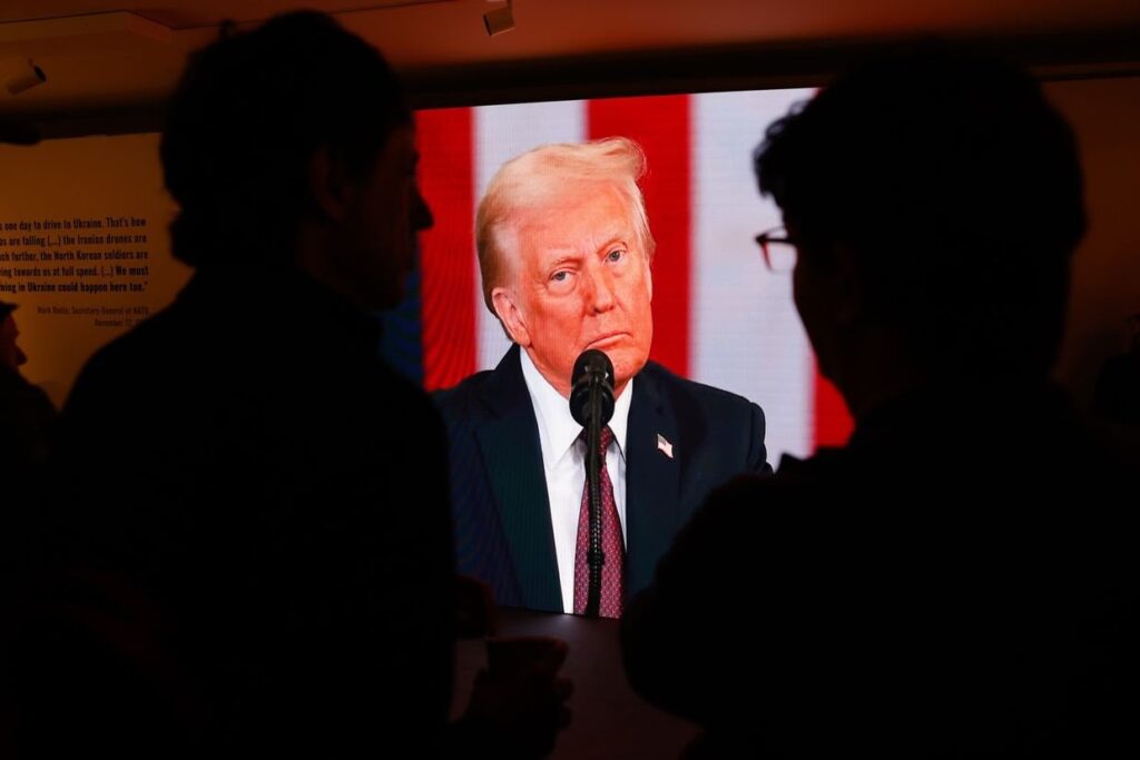 ホワイトハウスによると、停戦交渉が進行中のために米国の関税リストから除外されたロシア