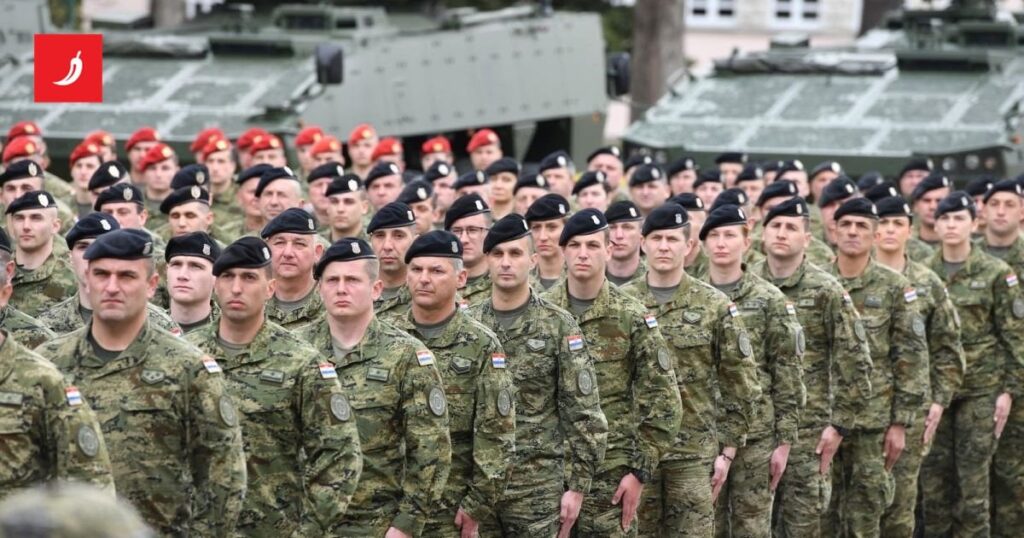 政府のトップは兵役に奉仕するために重要な会議を開催し、変更が導入されました