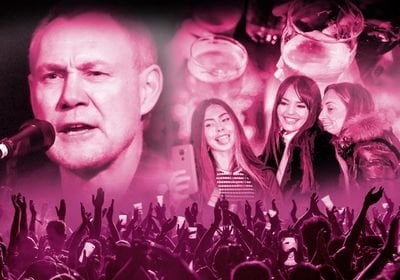 「私はそのような乱暴な聴衆を聞いたことがない」：デビッド・グレイのコンサートは、私たちが公の場で振る舞うことを忘れたことを示しています