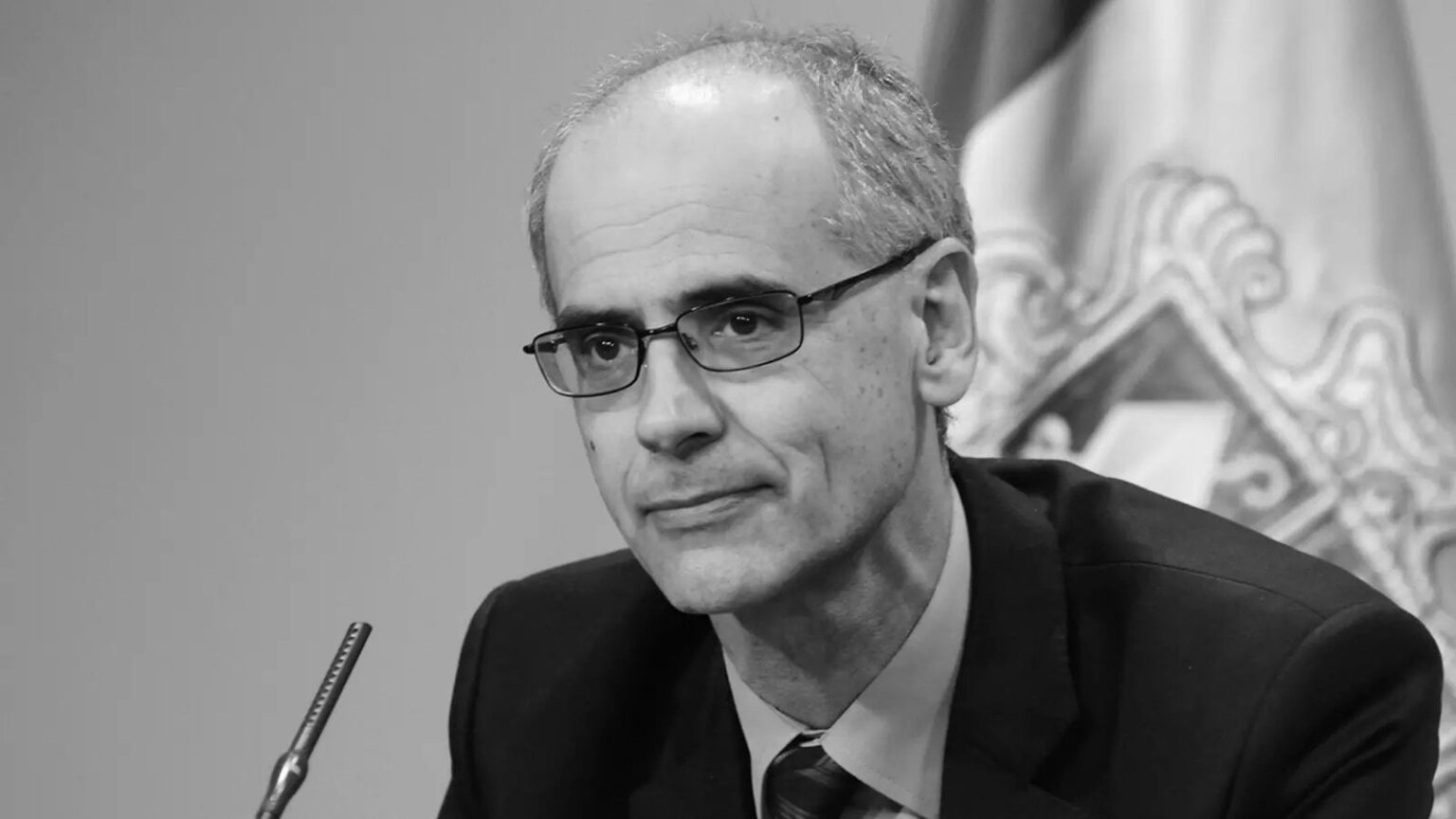 トニ・マルティ政府のメンバーは、BPAに対するラジョイとの陰謀の告発を「偽」と「co病な」と説明しています