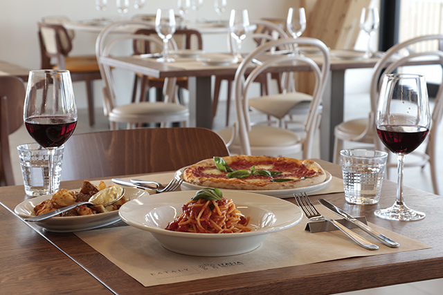 左から「パターテ クロッカンテ（1,380円）」、「SPAGHETTO EATALY（2,290円）」、「マルゲリータ（2,390円）」