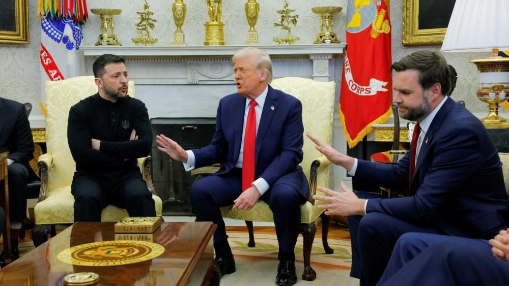 ゼレンスキーは、スミーに対する致命的なロシア人のストライキの後、トランプをウクライナに招待します