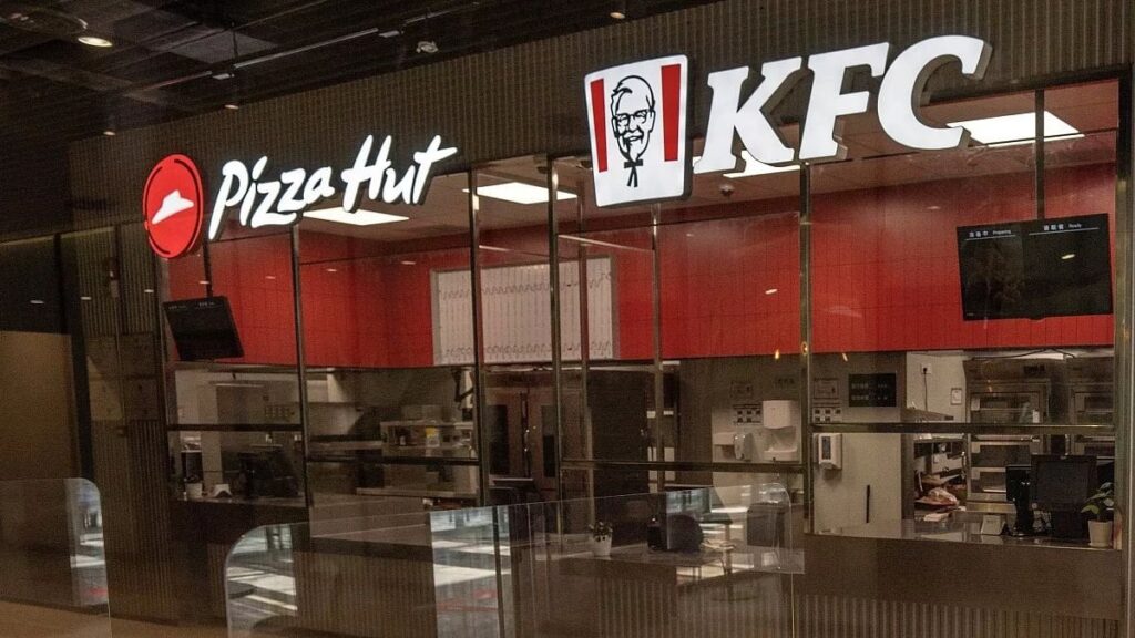 KFCは、トルコの537のすべてのアウトレットの破産と閉鎖を発表します