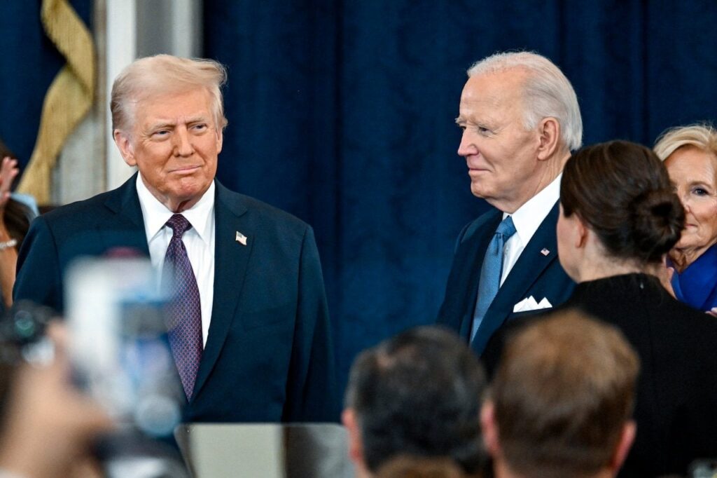 ドナルド・トランプの承認格付けは、「歴史上最悪の大統領」よりも低下します、新しい世論調査は示しています