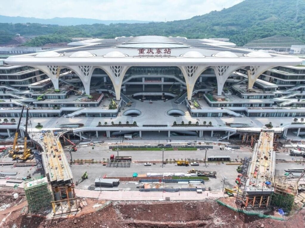 西部地域最大の高速鉄道ターミナル重慶東駅、まもなくテスト運営開始―中国