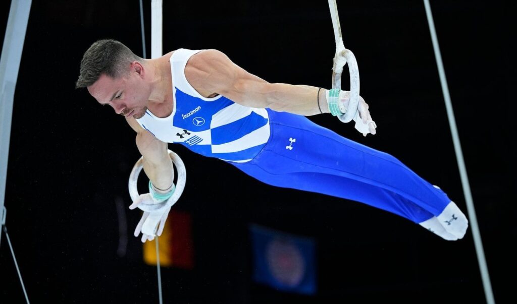 黄金の神話lefteris petrounias