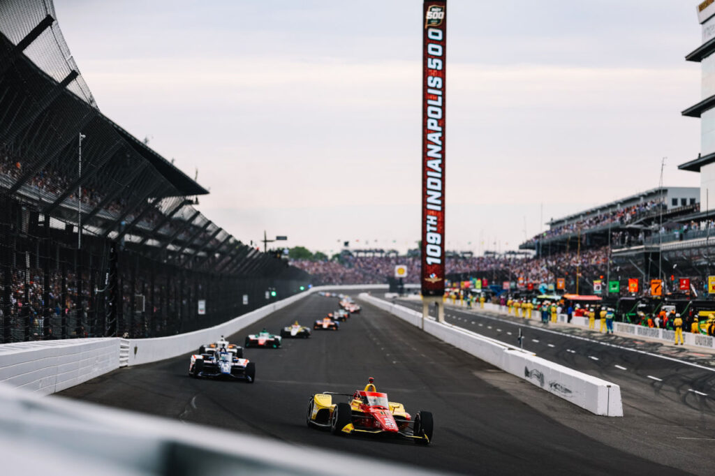 インディ500決勝結果が改訂。2番手フィニッシュのエリクソンを含む3台に違反発覚、佐藤琢磨は9位に繰り上がる