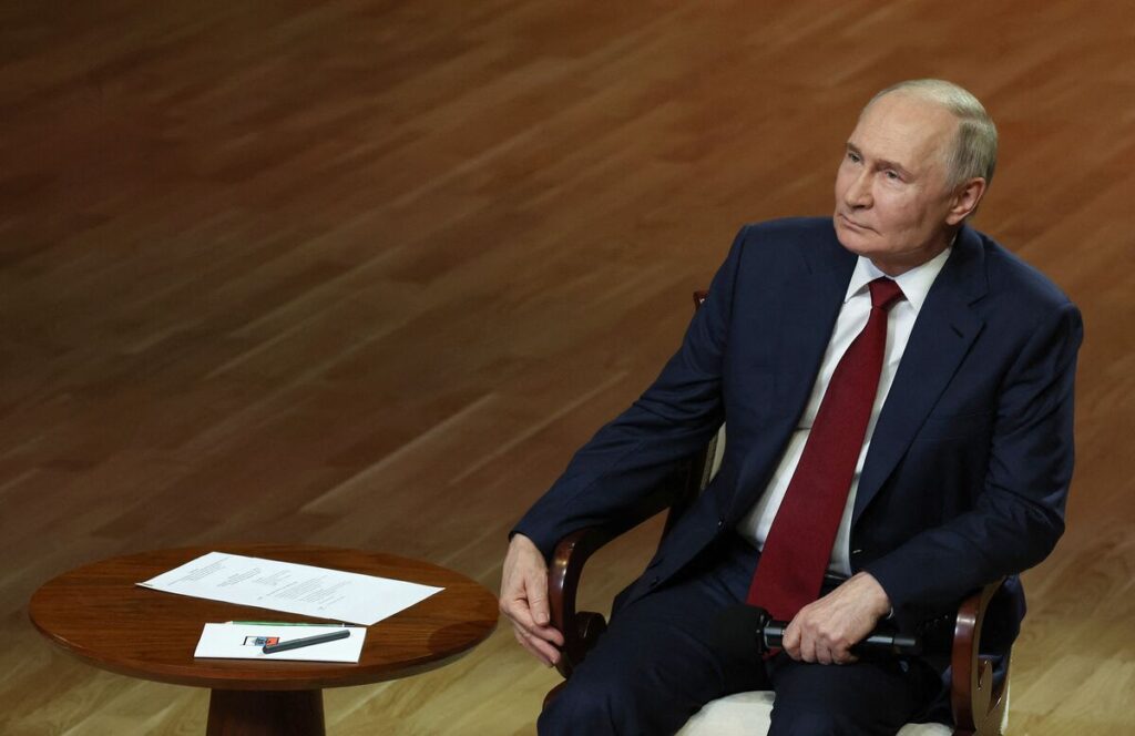 英、ロシア産原油価格の上限引き下げでＧ７合意求める－圧力強化で - Bloomberg