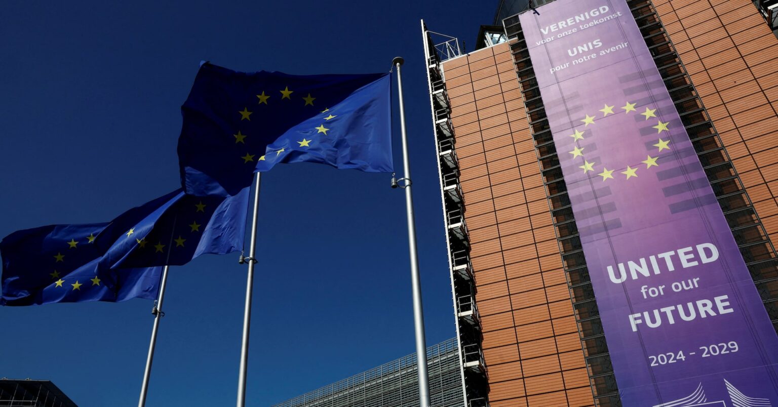 ＥＵ、米国の対ロシア政策転換に備え「プランＢ」を準備＝ＦＴ | ロイター