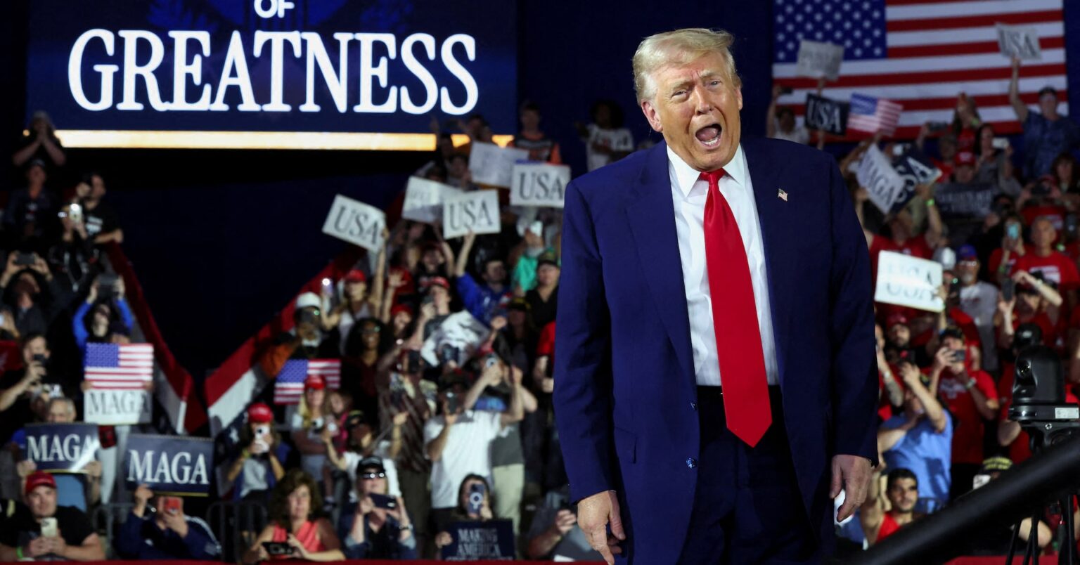 コラム：トランプ米政権「次の100日」、市場が過小評価する下振れリスク | ロイター