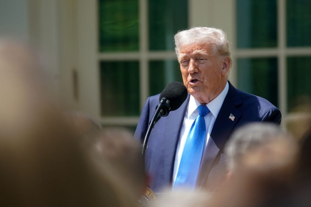 遠のく「黄金時代」、米景気減速でトランプ離れも-責任転嫁は裏目に – Bloomberg 遠のく「黄金時代」、米景気減速でトランプ離れも-責任転嫁は裏目に - Bloomberg
