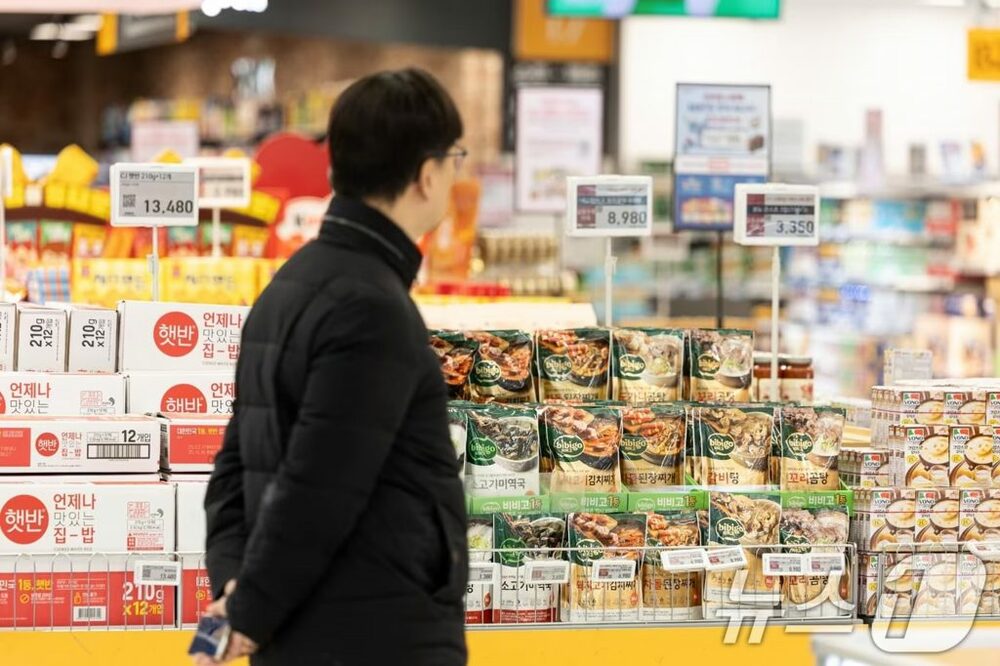 韓国内需市場、30年の低迷「構造的衰退期に突入」…OECD28位に転落　写真枚　国際ニュース：AFPBB News