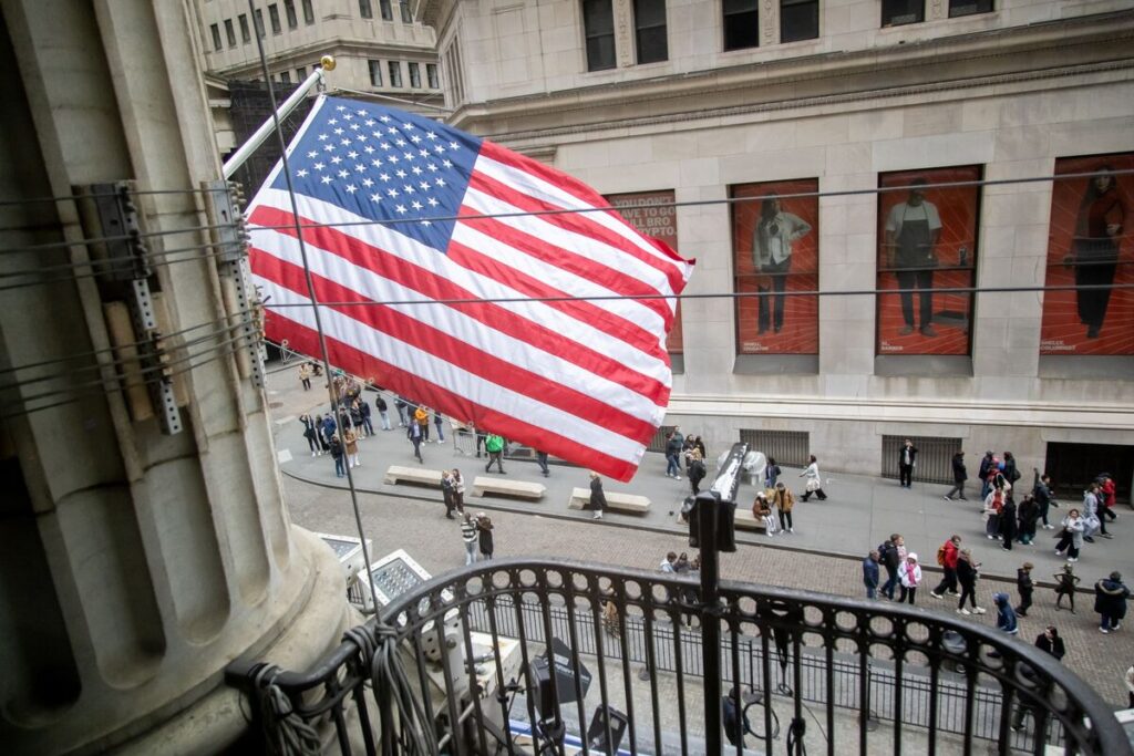 【米国市況】Ｓ＆Ｐ500上昇、一時２％安も終盤反転－ドル143円近辺 - Bloomberg