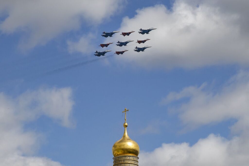 ロシア、モスクワに向かう無人機を３日連続撃墜－中国主席ら到着控え - Bloomberg
