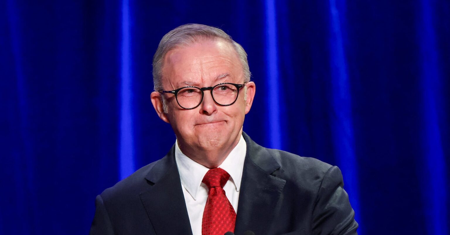 豪首相、再選後初外遊はインドネシア　地域重視の「シグナル」 | ロイター