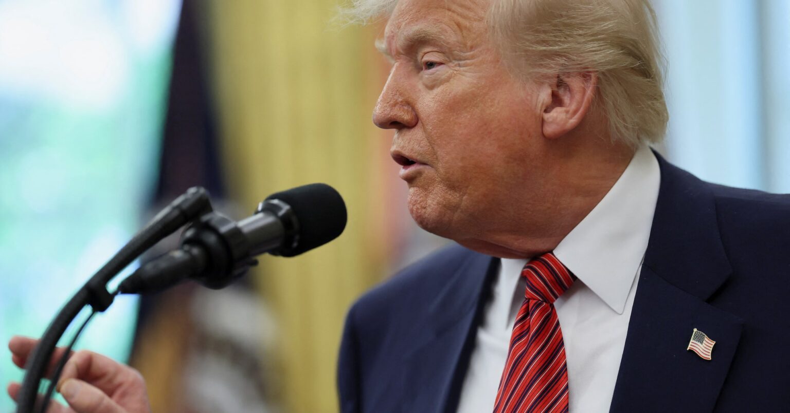 トランプ氏「攻撃の応酬停止望む」、インド・パキスタン巡り | ロイター