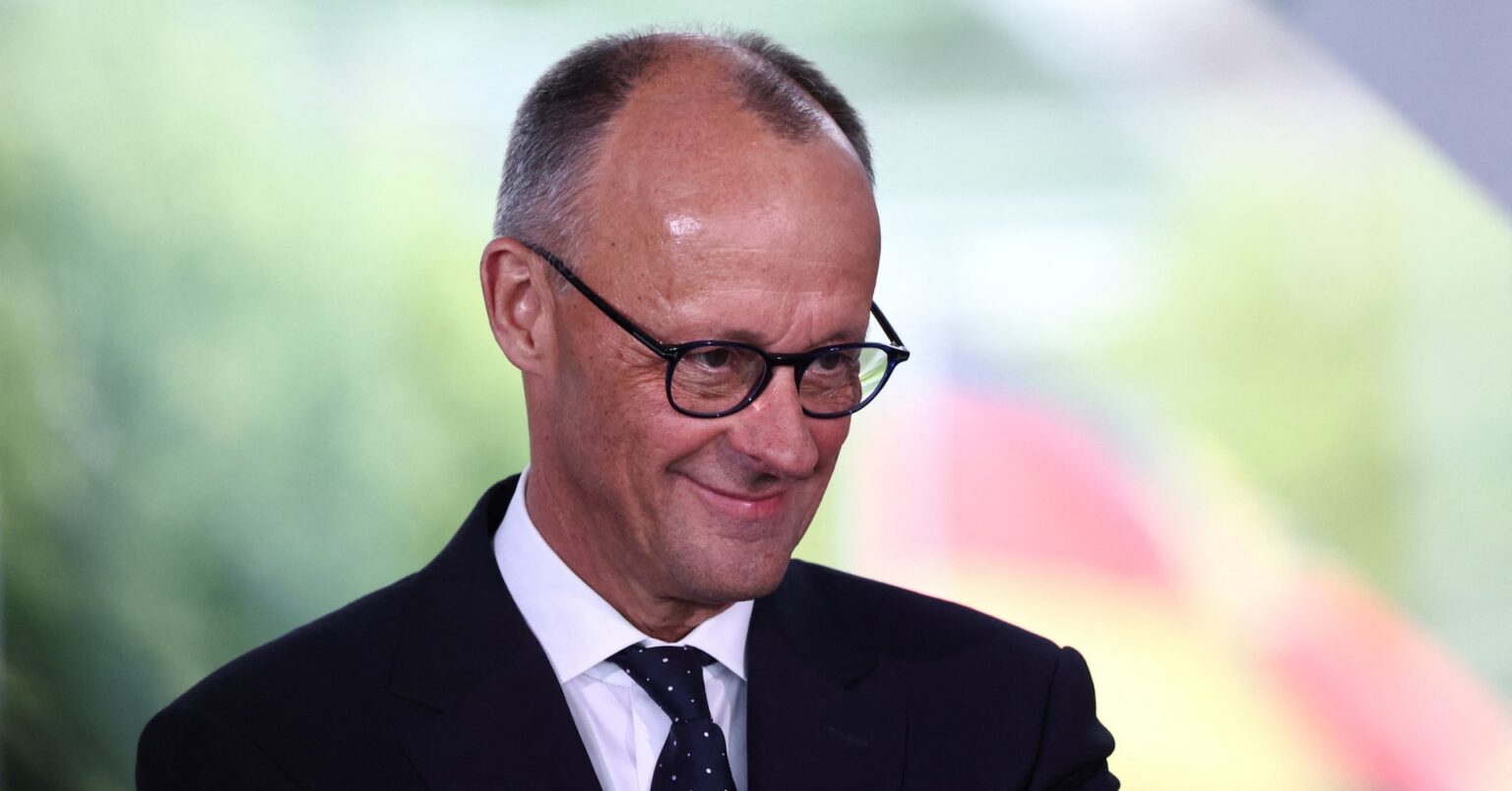 米独首脳が電話会談、貿易紛争を迅速に解決する必要性で合意 | ロイター