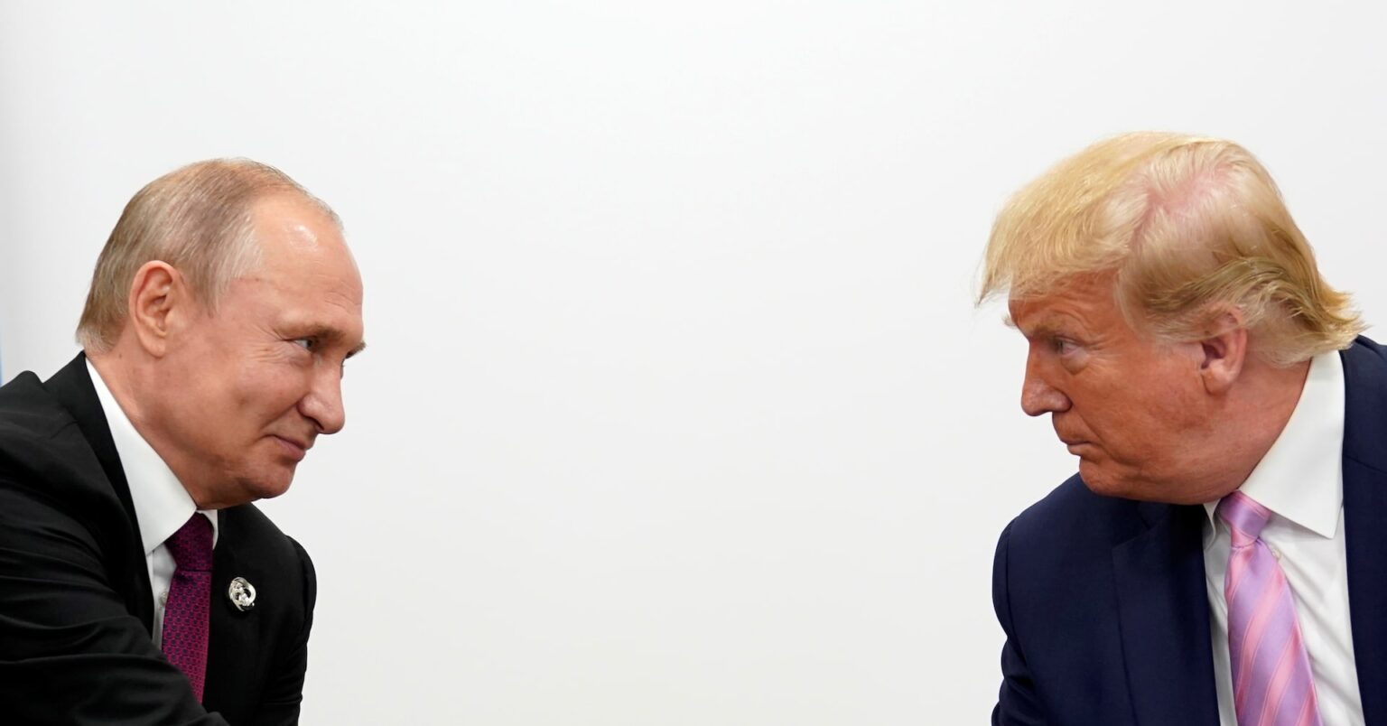 米ロ首脳、補佐官通じ祝意交わす　対独戦勝記念で＝クレムリン | ロイター