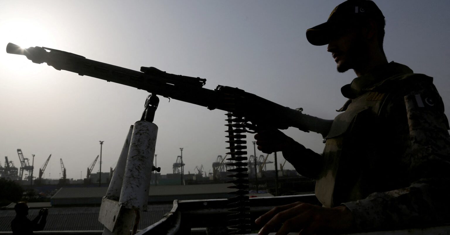 印パ緊張一段激化、カシミールで爆発相次ぐ　米は「双方と連絡」 | ロイター