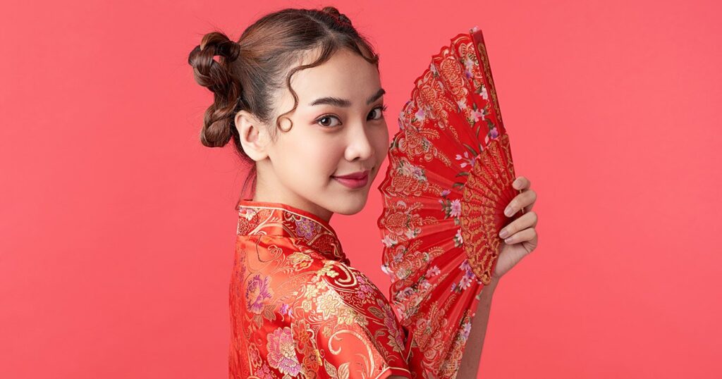 理由を知ってゾッとする…中国人旅行者が日本で「漢服」を着て歩いたワケ | ニュースな本 | ダイヤモンド・オンライン