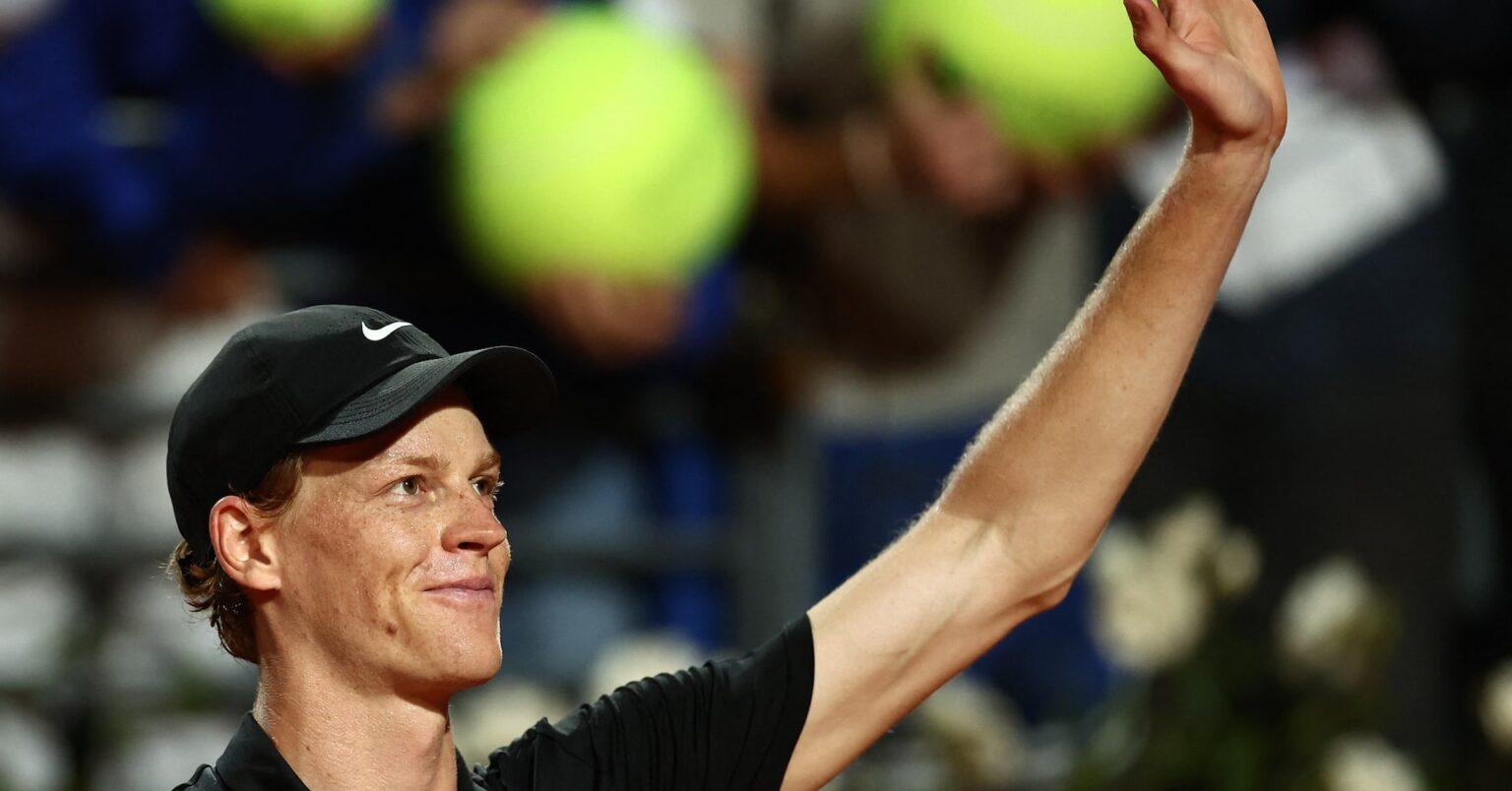 テニス＝イタリア国際、世界ランク1位のシナーが復帰戦で勝利 | ロイター