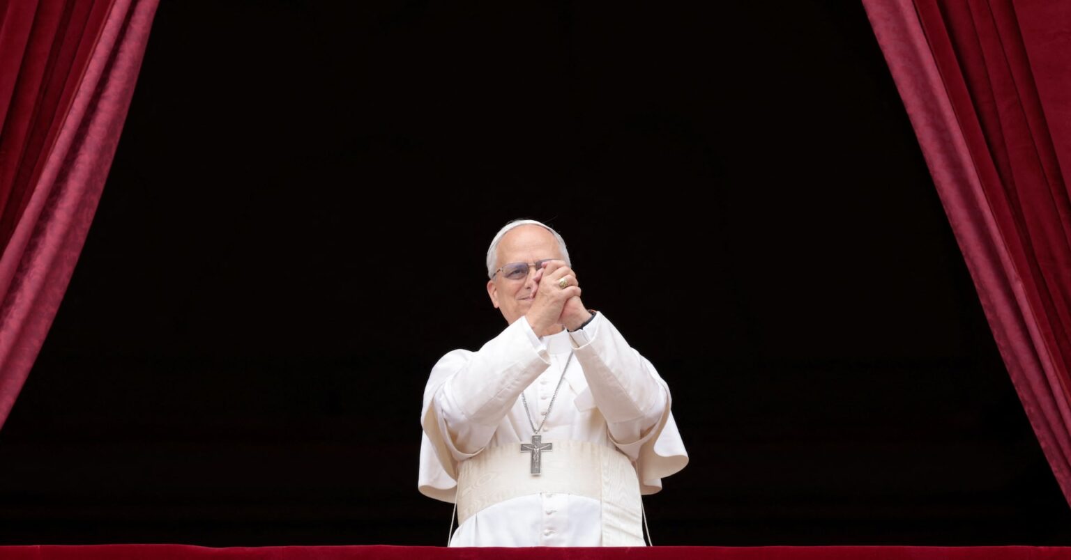 新ローマ教皇「もう戦争やめよう」、初講話で世界の紛争に言及 | ロイター 新ローマ教皇「もう戦争やめよう」、初講話で世界の紛争に言及 | ロイター