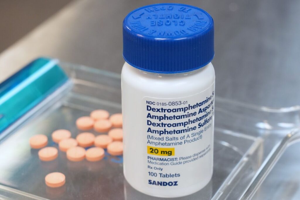 トランプ氏、薬価引き下げで大統領令署名へ－30－80％値下げと主張 - Bloomberg