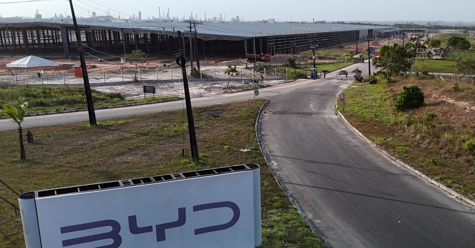 中国ＢＹＤブラジル新工場、来年末までに「完全に機能」＝州労働長官 | ロイター