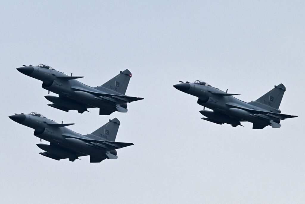 中国製兵器、印パ衝突が再評価促す－信頼性巡る認識に変化の兆し - Bloomberg