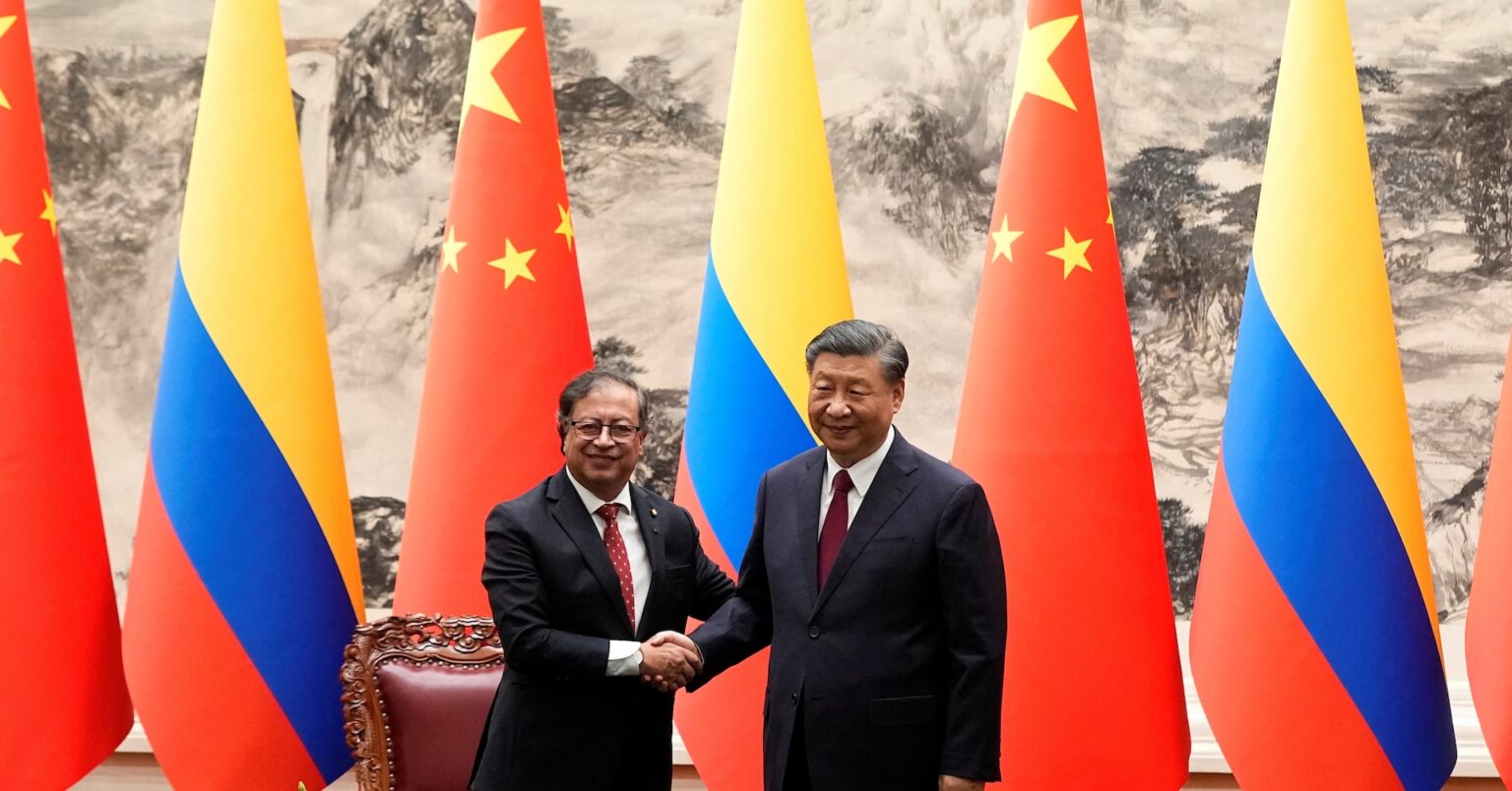 中国とコロンビア、「一帯一路」協力協定に調印　首脳会談 | ロイター