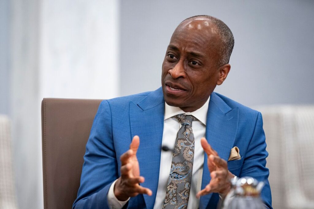 ジェファーソンＦＲＢ副議長、関税が成長鈍化とインフレ加速招き得る - Bloomberg