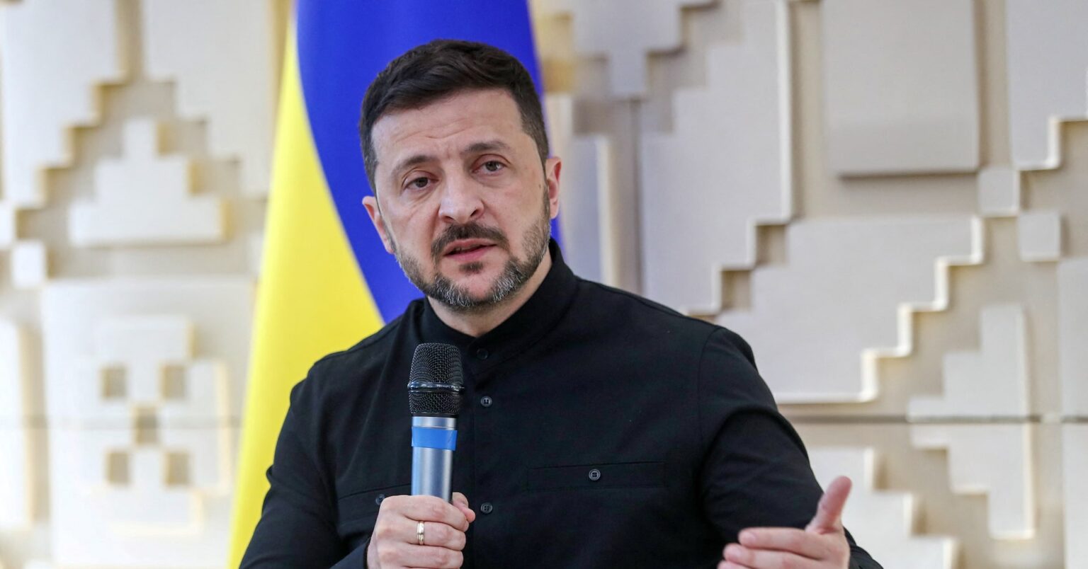 ゼレンスキー氏「停戦合意ならプーチン氏との会談不要」、一段の圧力必要 | ロイター