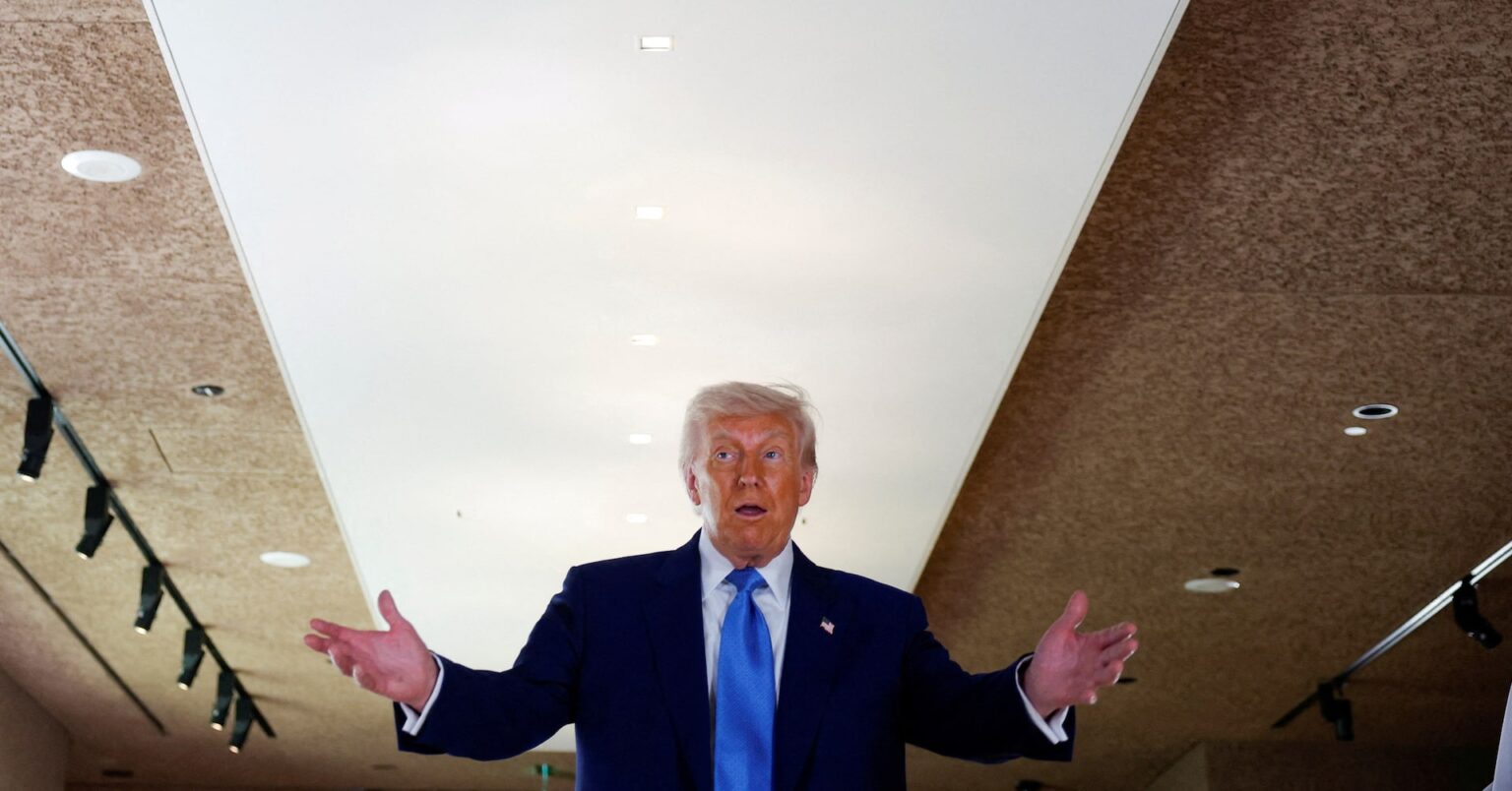 トランプ大統領、各国に「米での事業費用」提示へ　近く書簡送付 | ロイター