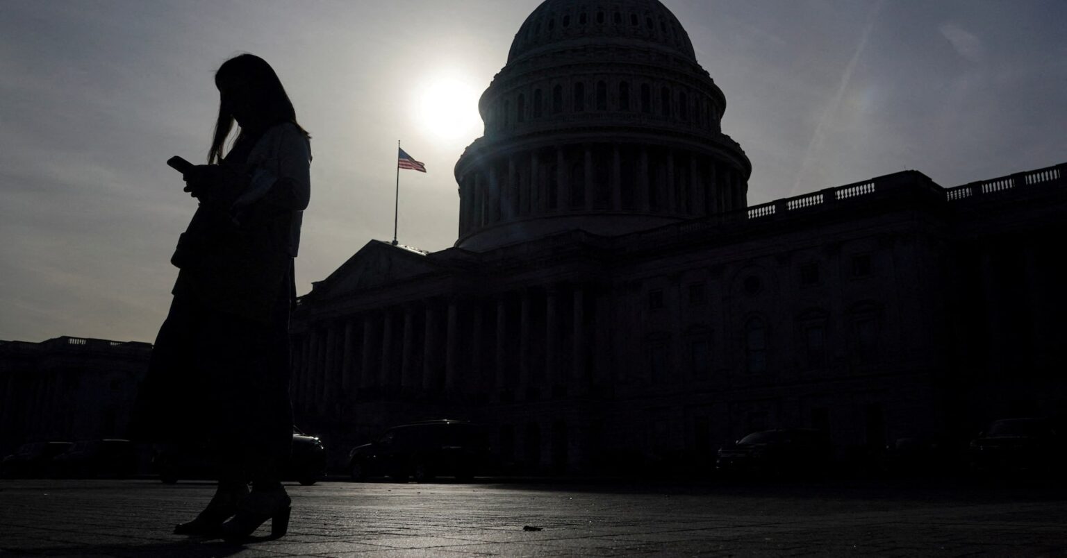 アングル:トランプ減税法案、共和党は中間選挙にらみ「野合」でポピュリスト型支持 | ロイター アングル:トランプ減税法案、共和党は中間選挙にらみ「野合」でポピュリスト型支持 | ロイター