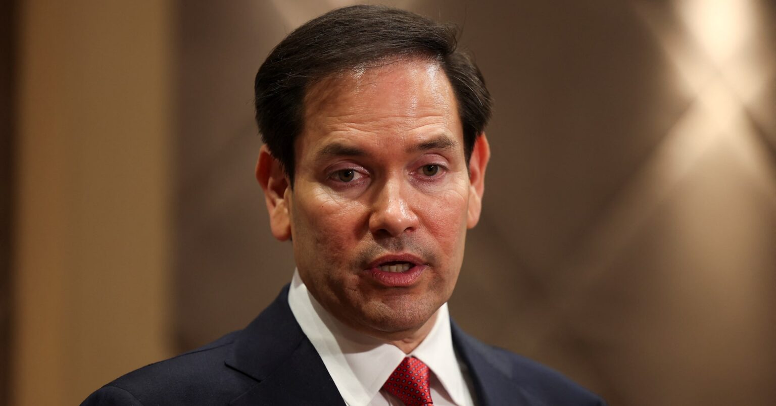 ＮＡＴＯ、国防費5％目標で合意へ　6月首脳会議までに＝米国務長官 | ロイター