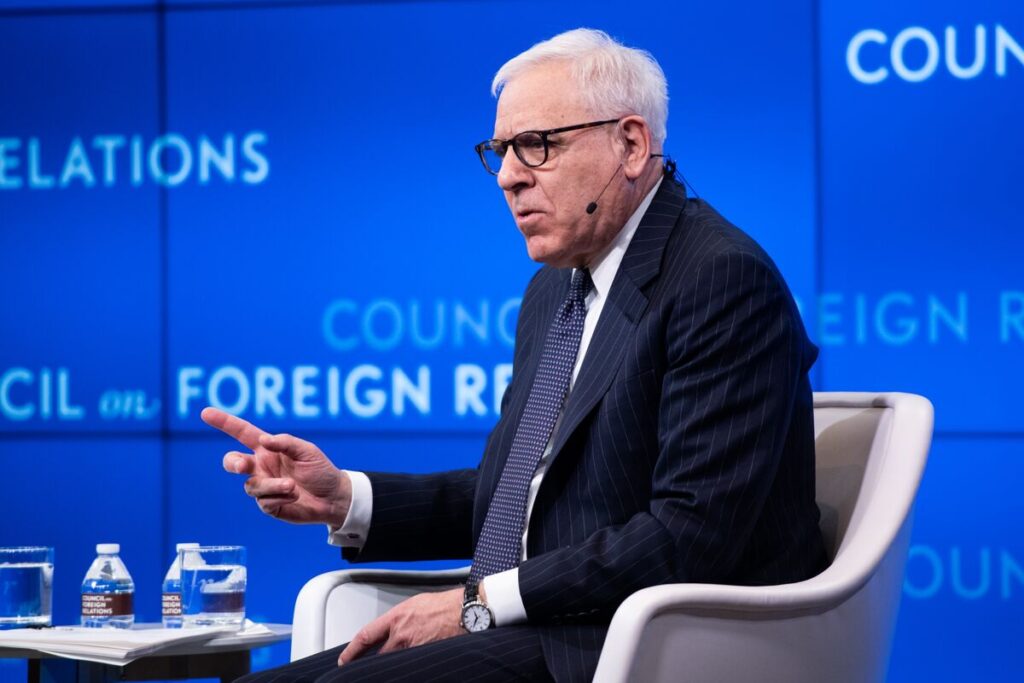カーライル共同創業者、米国の財政赤字は関税よりも大きな問題 - Bloomberg