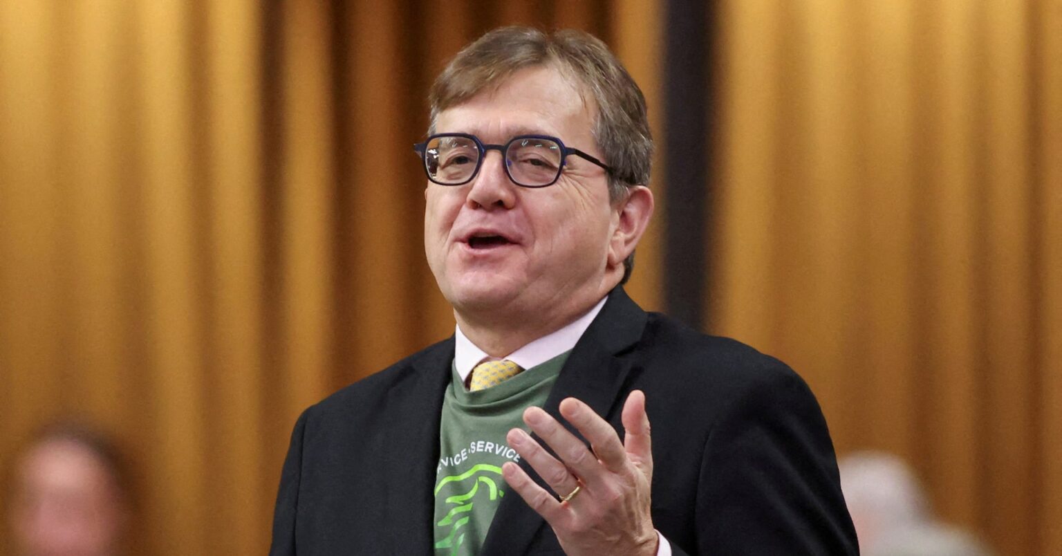 報復措置、米国に損害与える製品に重点＝カナダ天然資源相 | ロイター