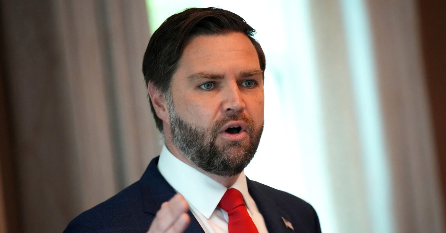 バンス米副大統領とカーニー加首相、公正な貿易政策で協議 | ロイター