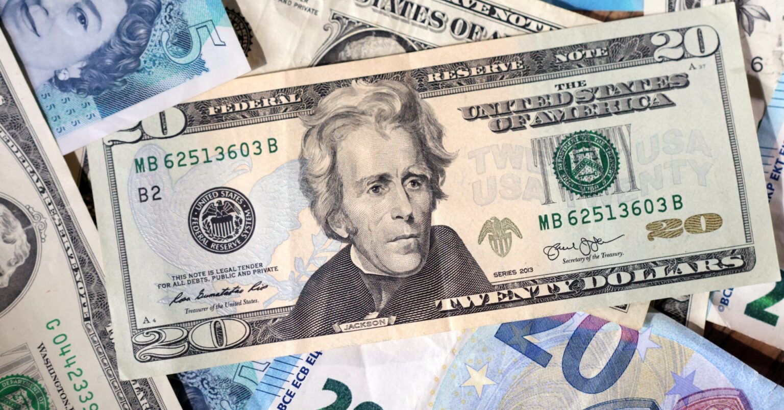 欧州に資金シフトの動き、米資産への懸念で＝米大手行幹部 | ロイター