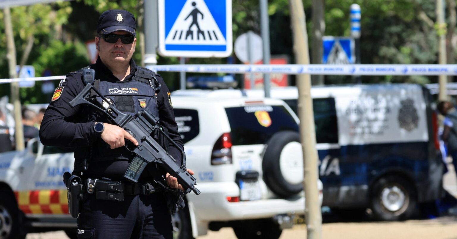 元ウクライナ大統領府副長官、スペインで射殺される | ロイター