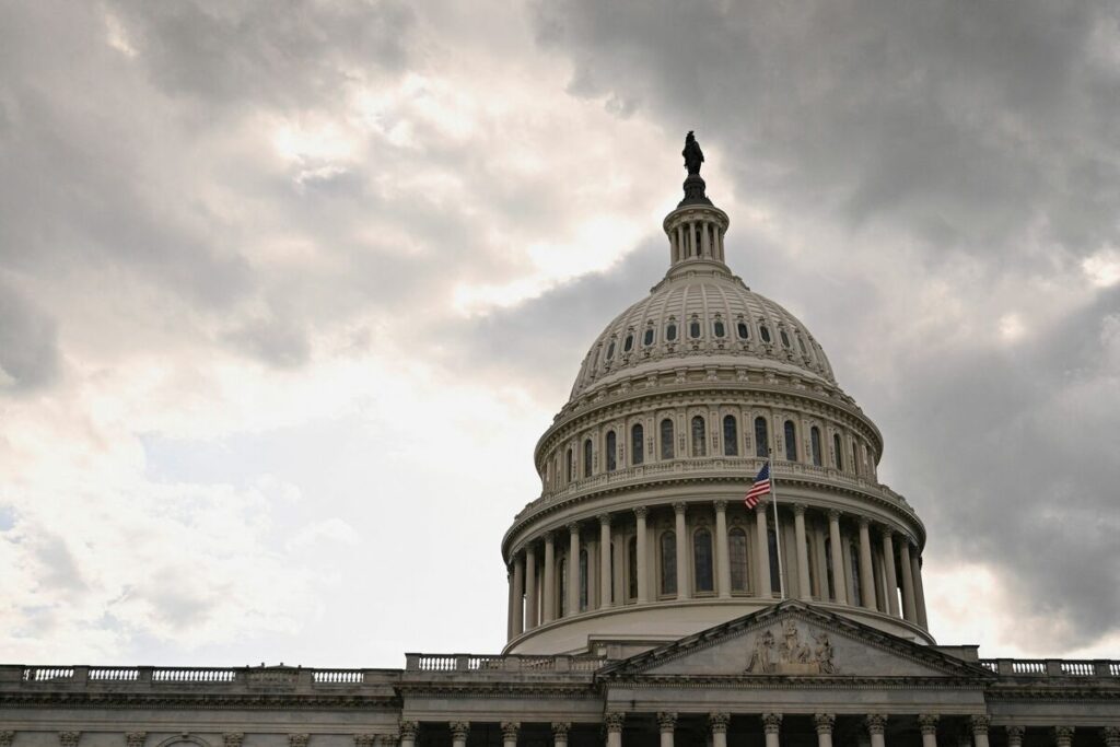 米国にもはびこる官僚不信、本当に政治主導が実現しているのか？ 【著者に聞く】早稲田大学教授・中林美恵子が語る（前編）、日本と米国で異なる議員の仕事と委員会中心主義(1/4) | JBpress (ジェイビープレス)