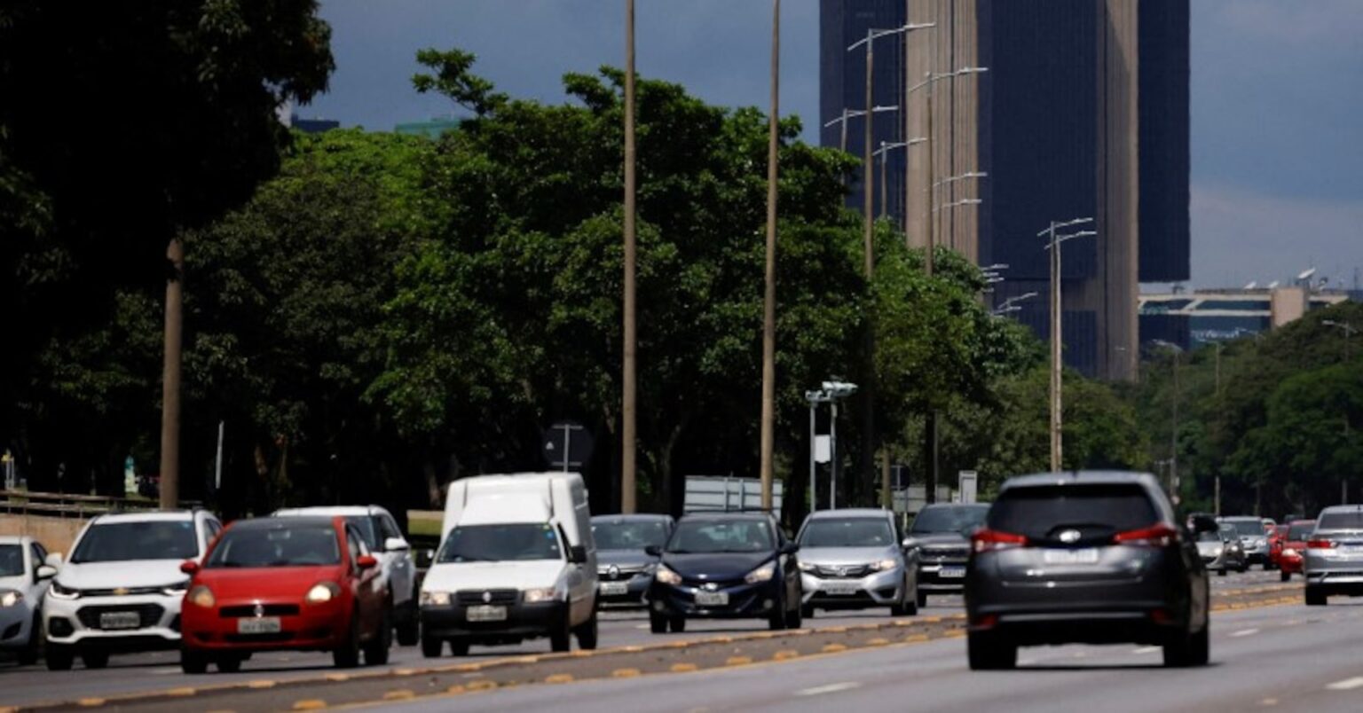 ブラジル中銀、経済指標に基づいて政策金利を決定へ＝総裁 | ロイター
