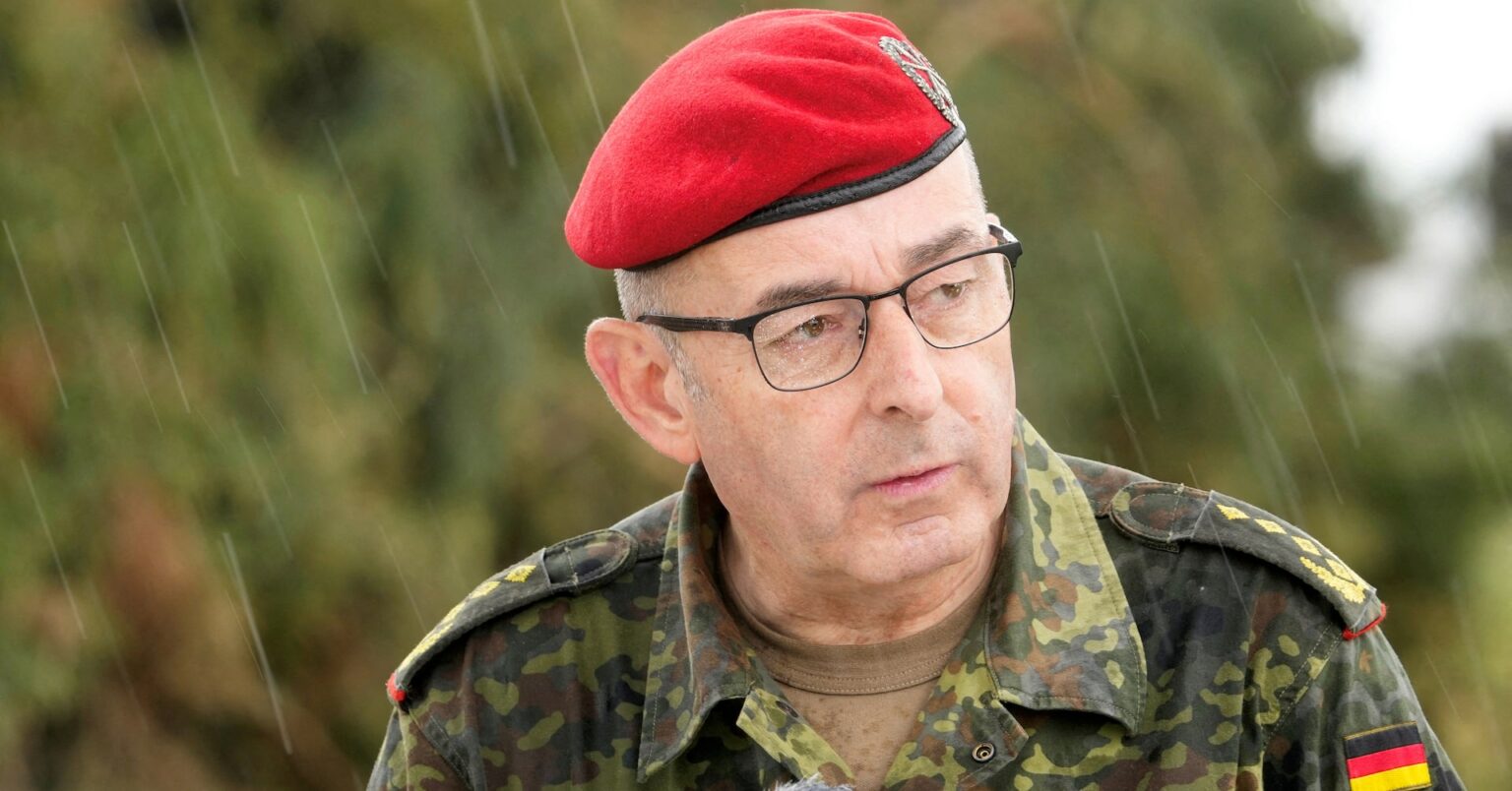 ドイツ軍トップ、戦闘能力の迅速な強化を指示　29年めど | ロイター