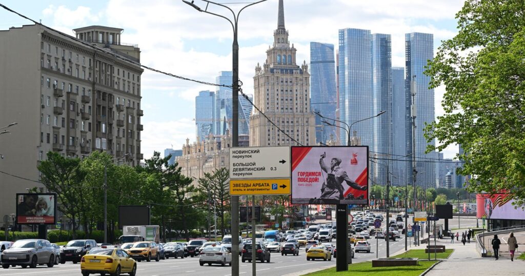 ロシア国民が「日本の車や衣料品」を熱望？それでも事業再開が危険すぎるワケ | 伊藤忠総研「世界経済ニュースの読み解き方」 | ダイヤモンド・オンライン