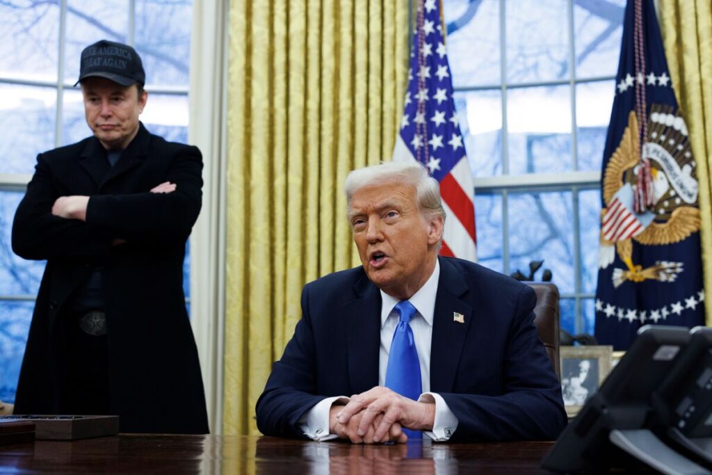 トランプ氏、減税法案に理解を求める－マスク氏の「失望」発言を受け - Bloomberg