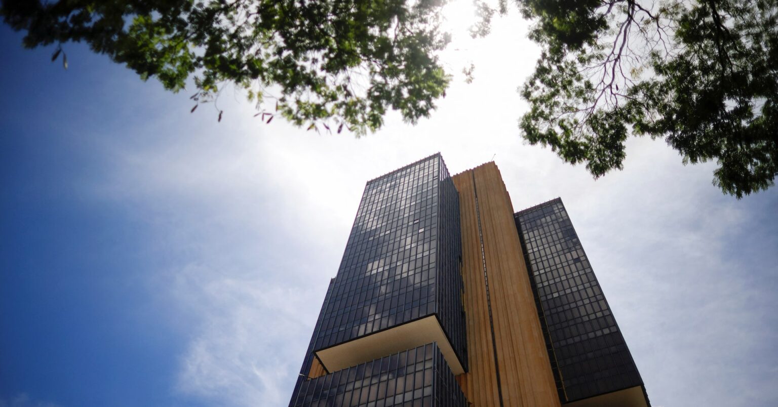 ブラジル、利下げへの転換は来年に持ち越しか　イタウ銀見通し | ロイター