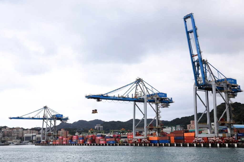 台湾、米国との貿易協議合意目指す－アラスカのエネルギー会議に参加 - Bloomberg