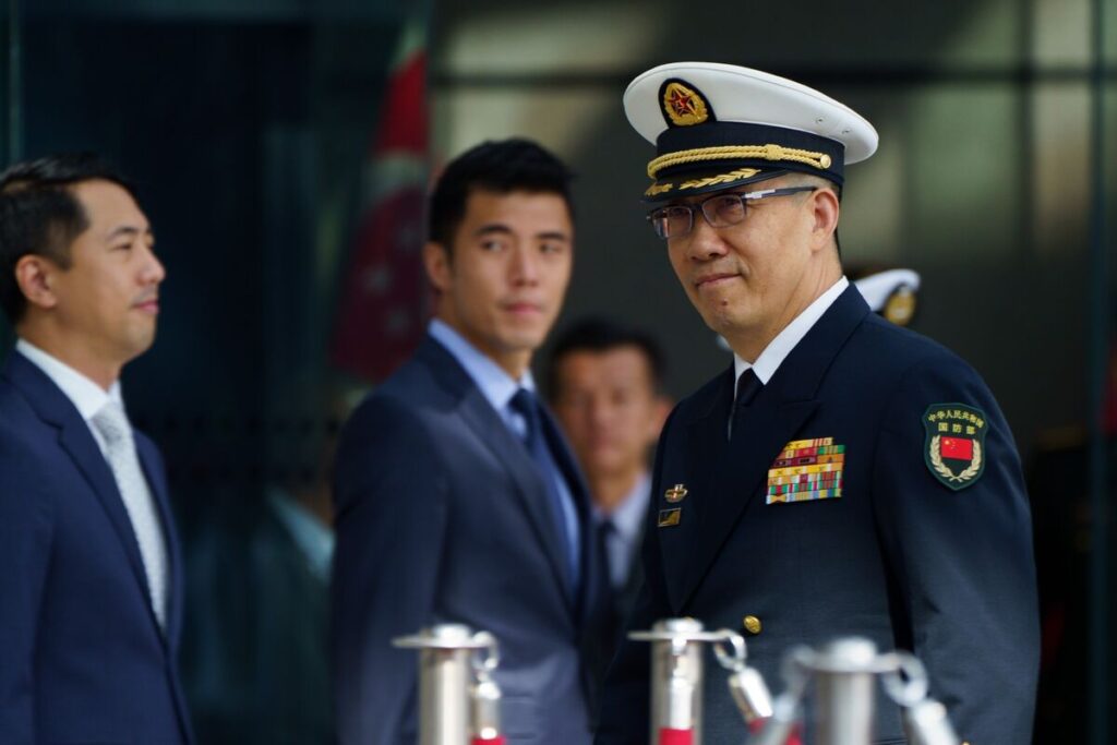 中国、国防相を派遣せず－シンガポールでのアジア安全保障会議 - Bloomberg